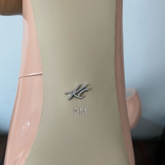 Kenneth Cole Peep Toe Pump - Picture 6 of 6